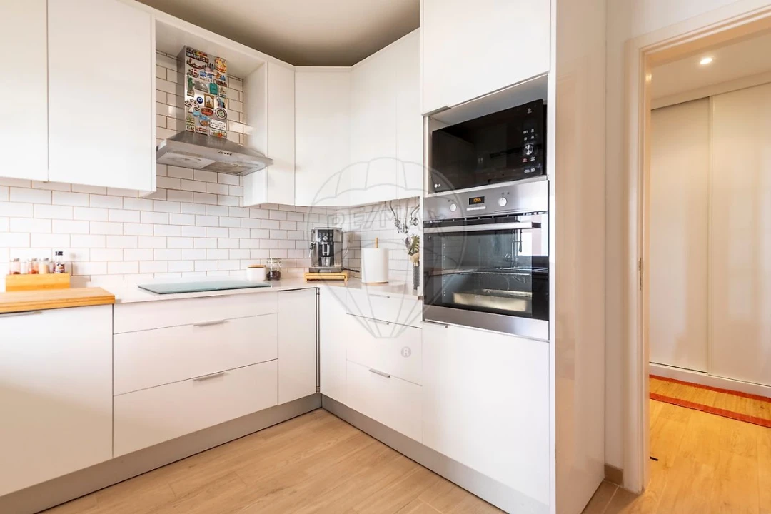 Apartamento T3 para Venda em Algés, Linda-A-Velha e Cruz Quebrada-Dafundo Foto 8