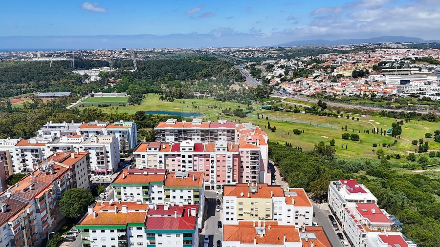 Apartamento T3 para Venda em Algés, Linda-A-Velha e Cruz Quebrada-Dafundo Foto 24