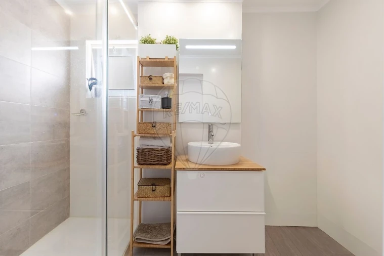Apartamento T3 para Venda em Algés, Linda-A-Velha e Cruz Quebrada-Dafundo Foto 15