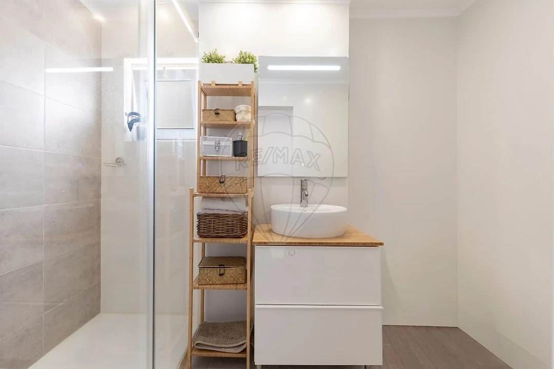 Apartamento T3 para Venda em Algés, Linda-A-Velha e Cruz Quebrada-Dafundo Foto 15