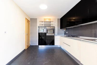 Apartamento T1 para Venda em Silveira