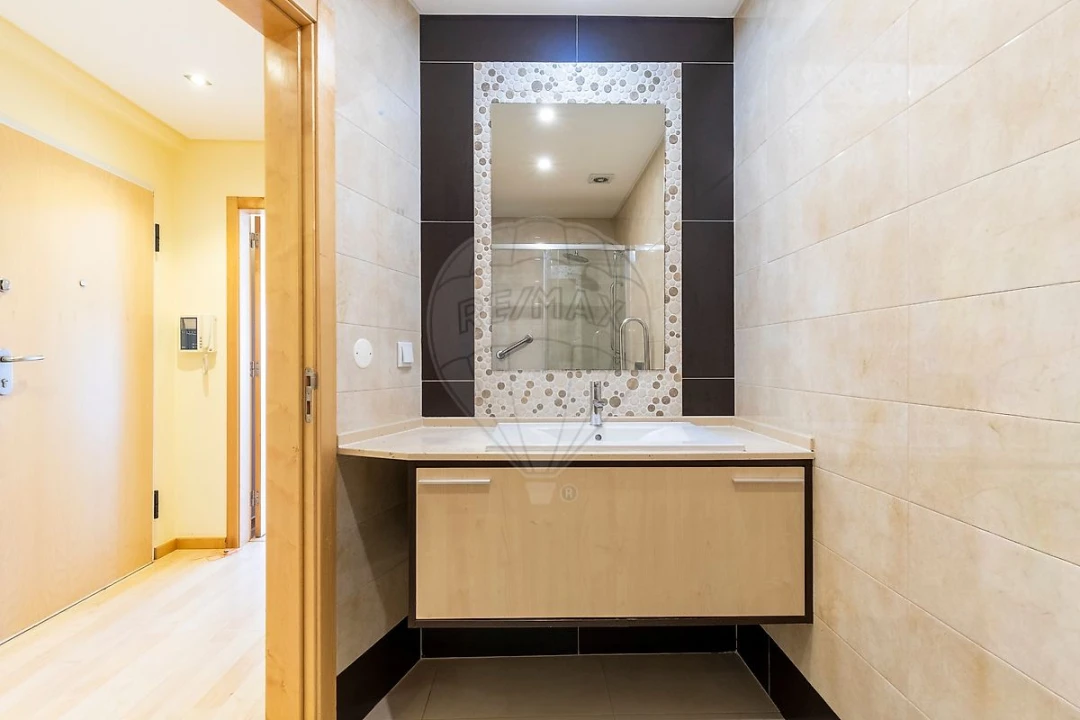 Apartamento T1 para Venda em Silveira Foto 13