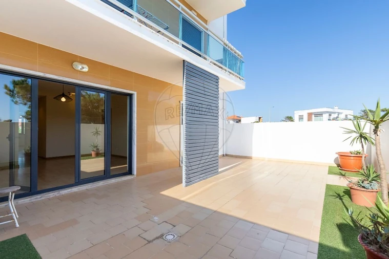 Apartamento T1 para Venda em Silveira Foto 4