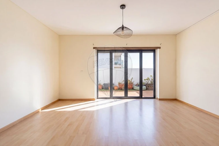 Apartamento T1 para Venda em Silveira Foto 2