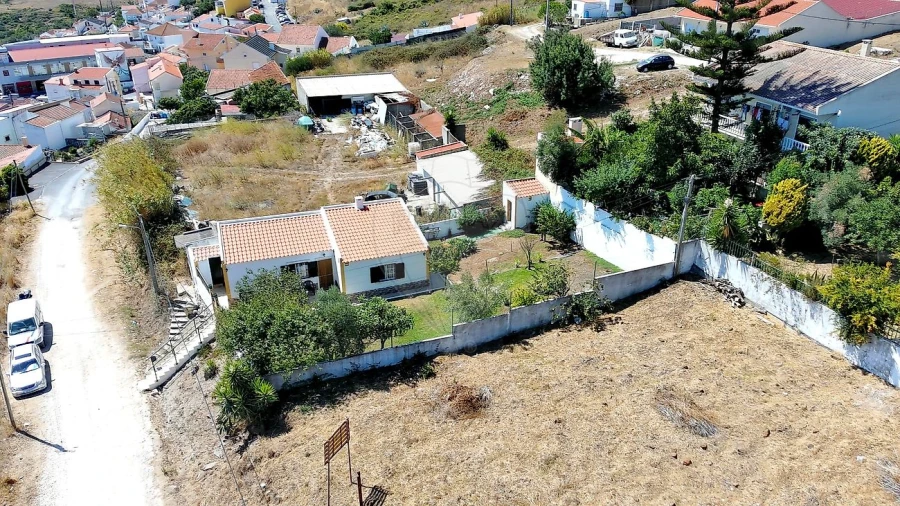 Moradia T1 para Venda em Santo Antão e São Julião do Tojal Foto 25