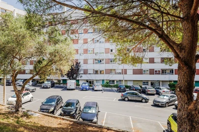 Apartamento T3 para Venda em Póvoa de Santa Iria e Forte da Casa