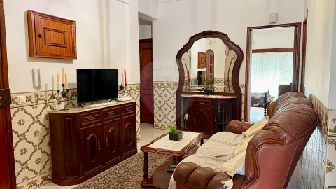 Apartamento T3 para Venda em Póvoa de Santa Iria e Forte da Casa