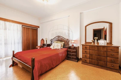 Apartamento T3 para Venda em Póvoa de Santa Iria e Forte da Casa