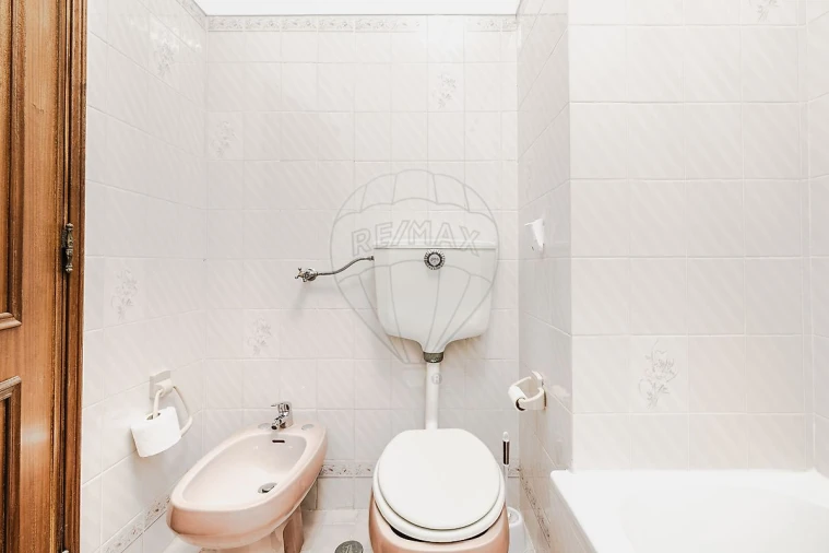Apartamento T3 para Venda em Póvoa de Santa Iria e Forte da Casa Foto 25