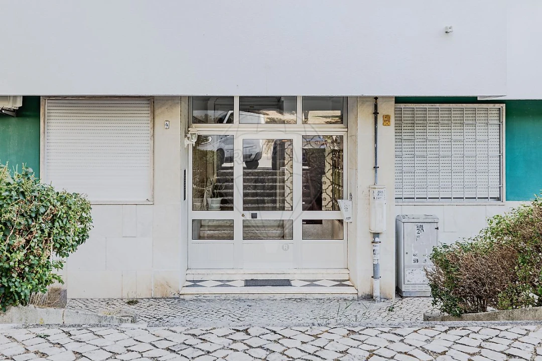 Apartamento T3 para Venda em Póvoa de Santa Iria e Forte da Casa Foto 32