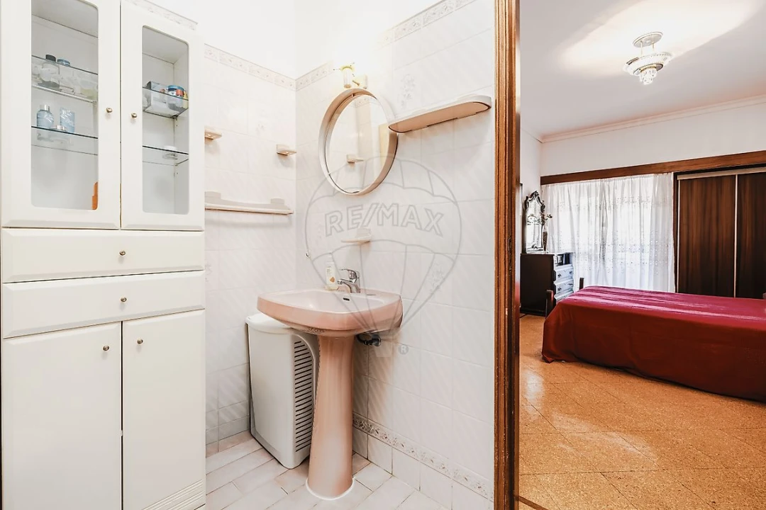 Apartamento T3 para Venda em Póvoa de Santa Iria e Forte da Casa Foto 20