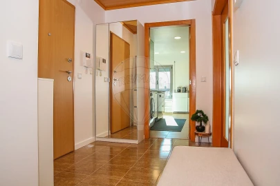 Apartamento T2 para Venda em Sobral de Monte Agraço