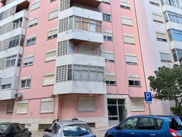 Apartamento T1 para Arrendamento em Oeiras e São Julião da Barra, Paço de Arcos e Caxias