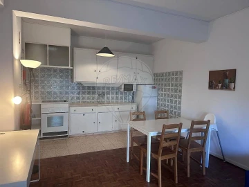 Apartamento T1 para Arrendamento em Oeiras e São Julião da Barra, Paço de Arcos e Caxias
