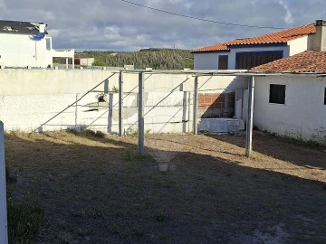 Moradia T3 para Venda em Pataias e Martingança