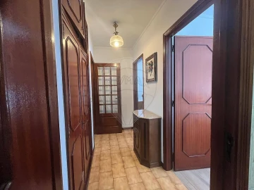 Apartamento T2 para Arrendamento em Espinho