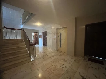 Apartamento T2 para Arrendamento em Espinho