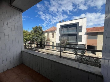 Apartamento T2 para Arrendamento em Espinho