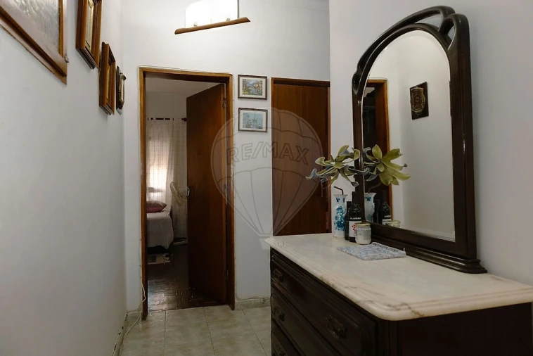 Apartamento T3 para Venda em Sobral de Monte Agraço Foto 24