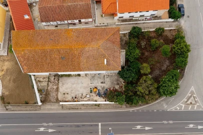 Moradia T3 para Venda em Carvoeira e Carmões