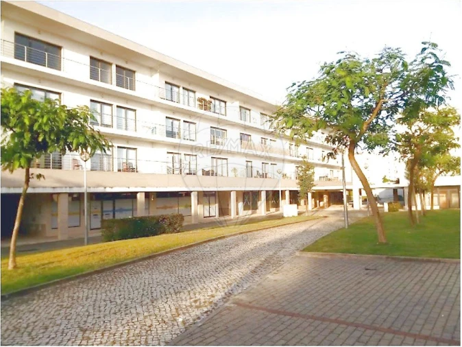 Apartamento T4 para Venda em Pinhal Novo Foto 5