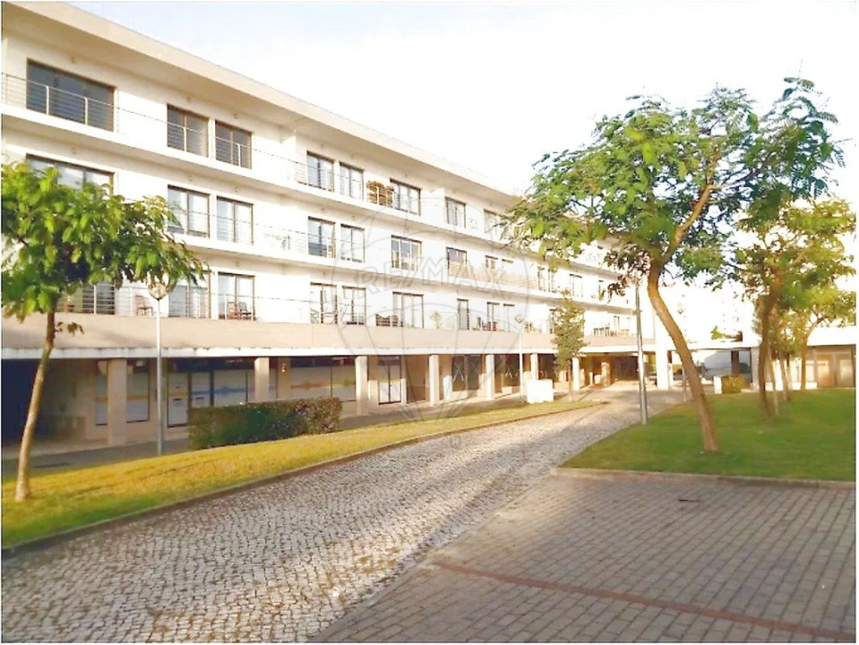 Apartamento T4 para Venda em Pinhal Novo Foto 5