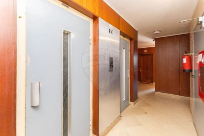 Apartamento T2 para Venda em Aguas Santas