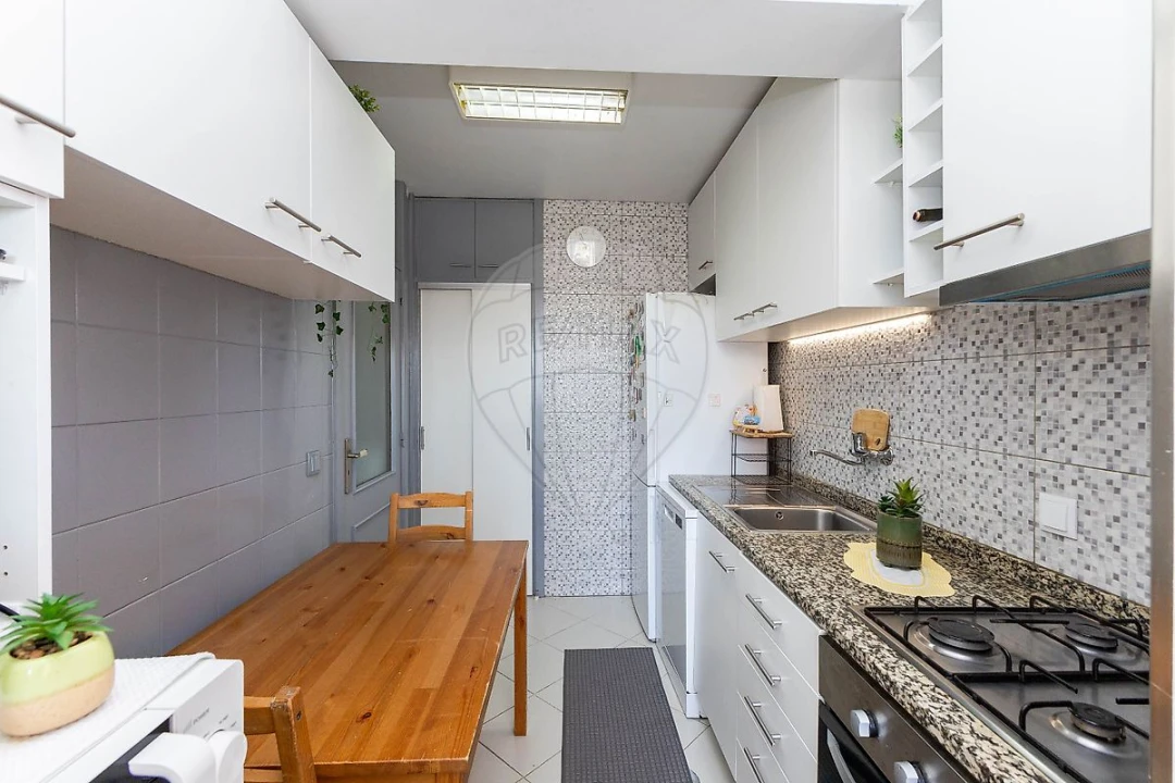 Apartamento T2 para Venda em Aguas Santas Foto 9