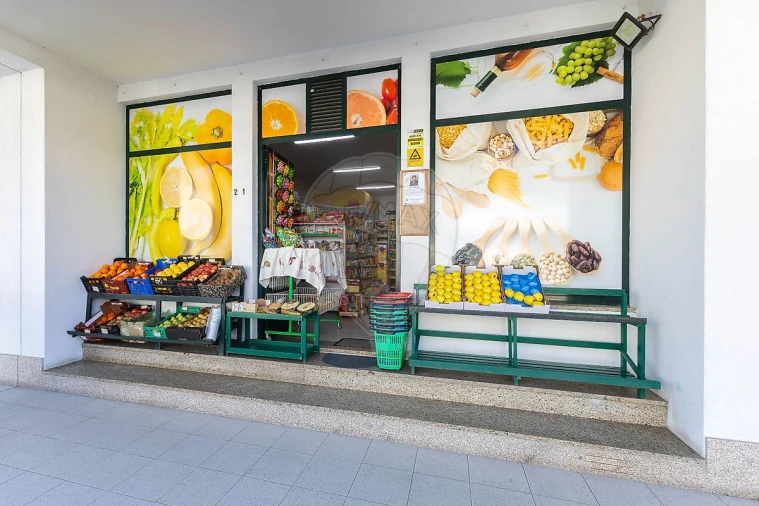 Negócio para Venda em Mindelo Foto 19