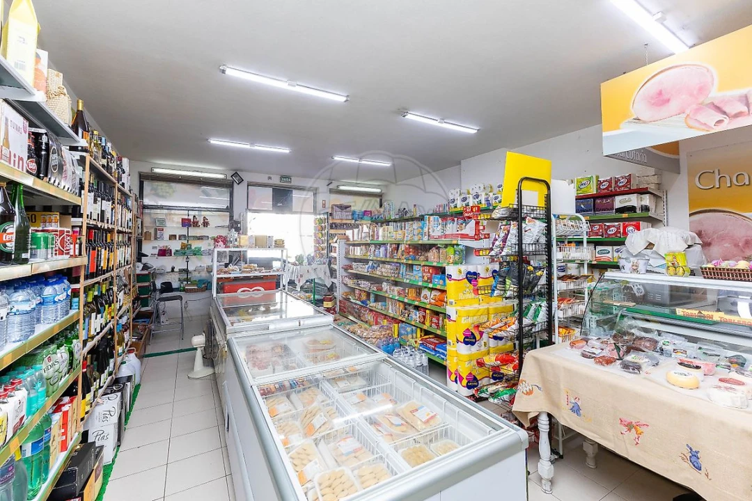 Negócio para Venda em Mindelo Foto 6
