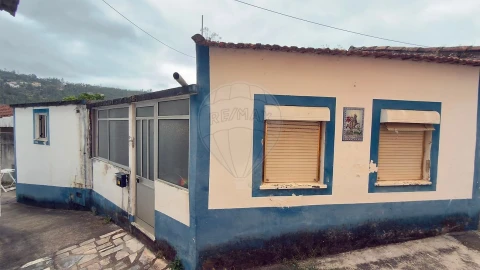 Moradia T2 para Venda em Ceira