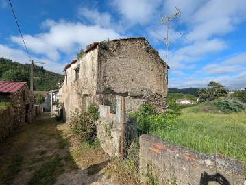 Moradia T6 para Venda em Côja e Barril de Alva