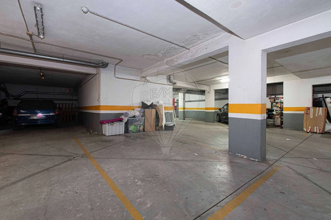 Apartamento T3 para Venda em Vialonga Foto 9