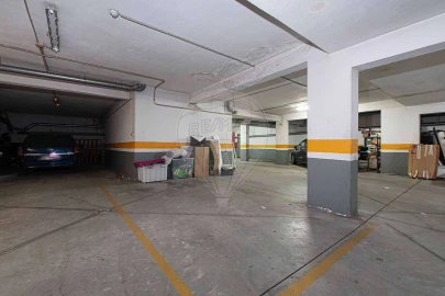 Apartamento T3 para Venda em Vialonga
