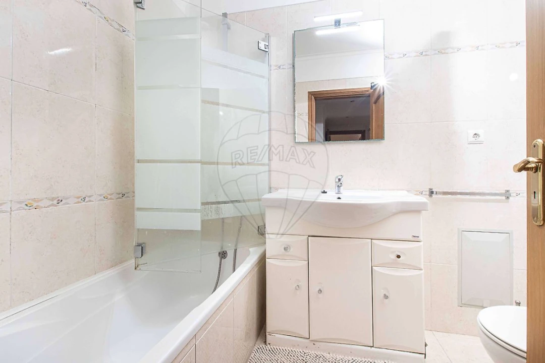 Apartamento T3 para Venda em Vialonga Foto 5