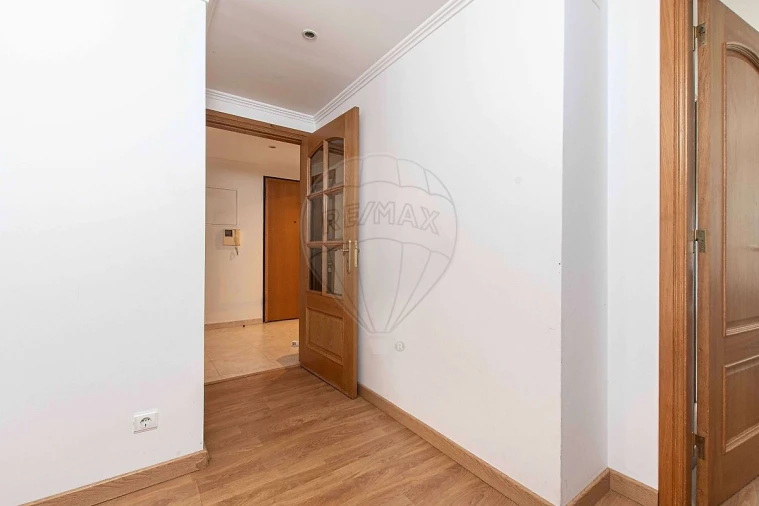Apartamento T3 para Venda em Vialonga Foto 7