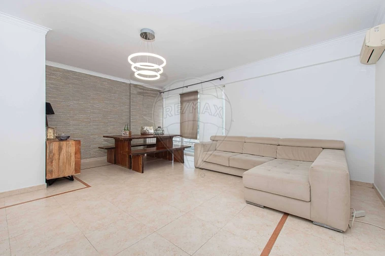 Apartamento T3 para Venda em Vialonga Foto 16