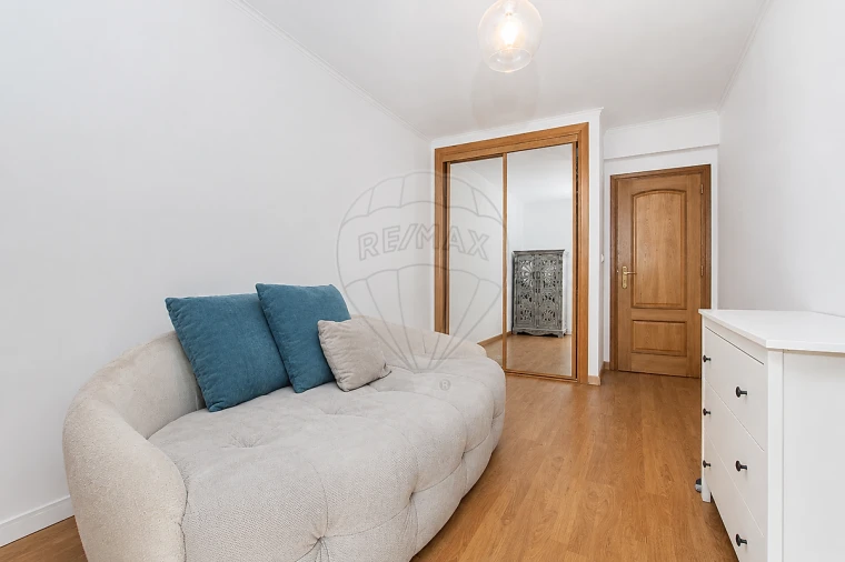 Apartamento T3 para Venda em Vialonga Foto 10