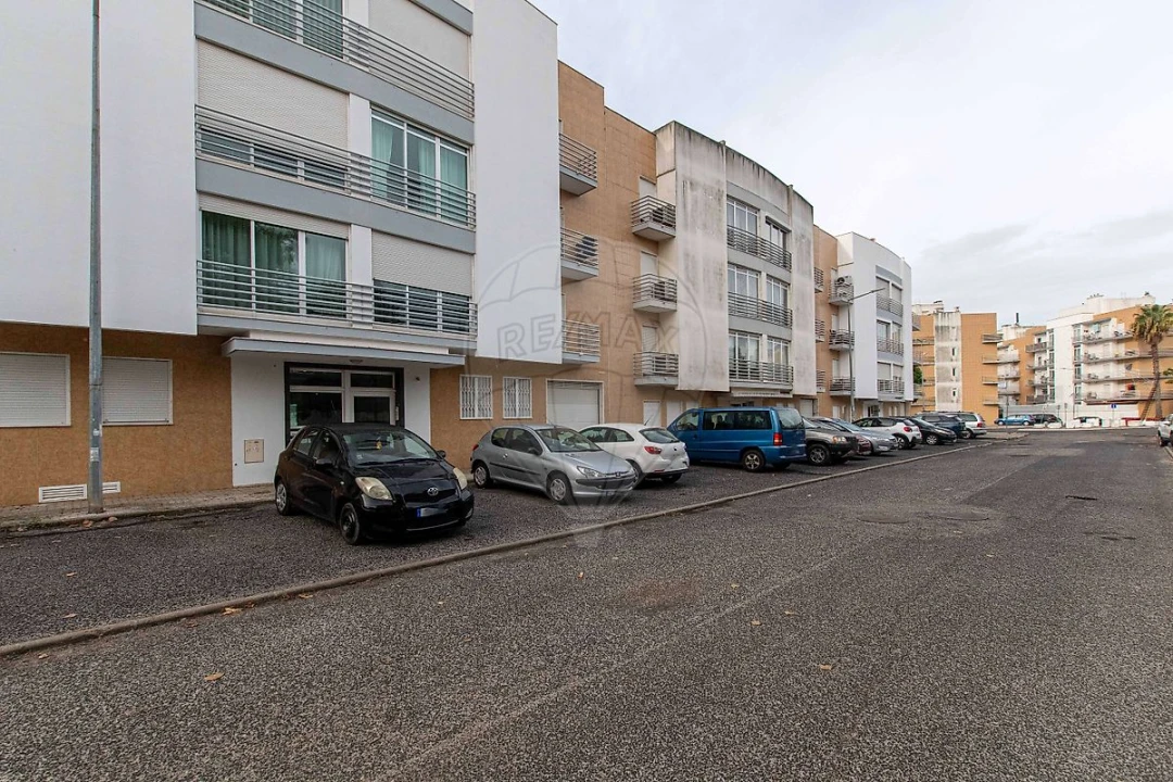 Apartamento T3 para Venda em Vialonga Foto 12