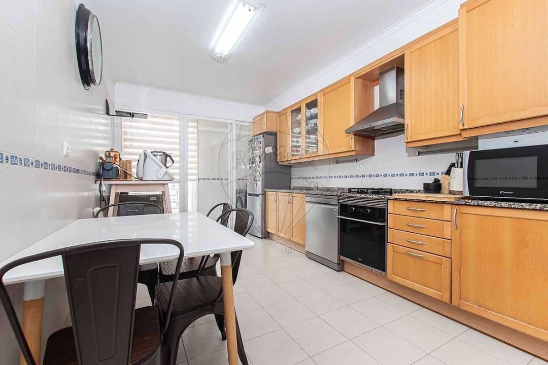 Apartamento T3 para Venda em Vialonga Foto 17