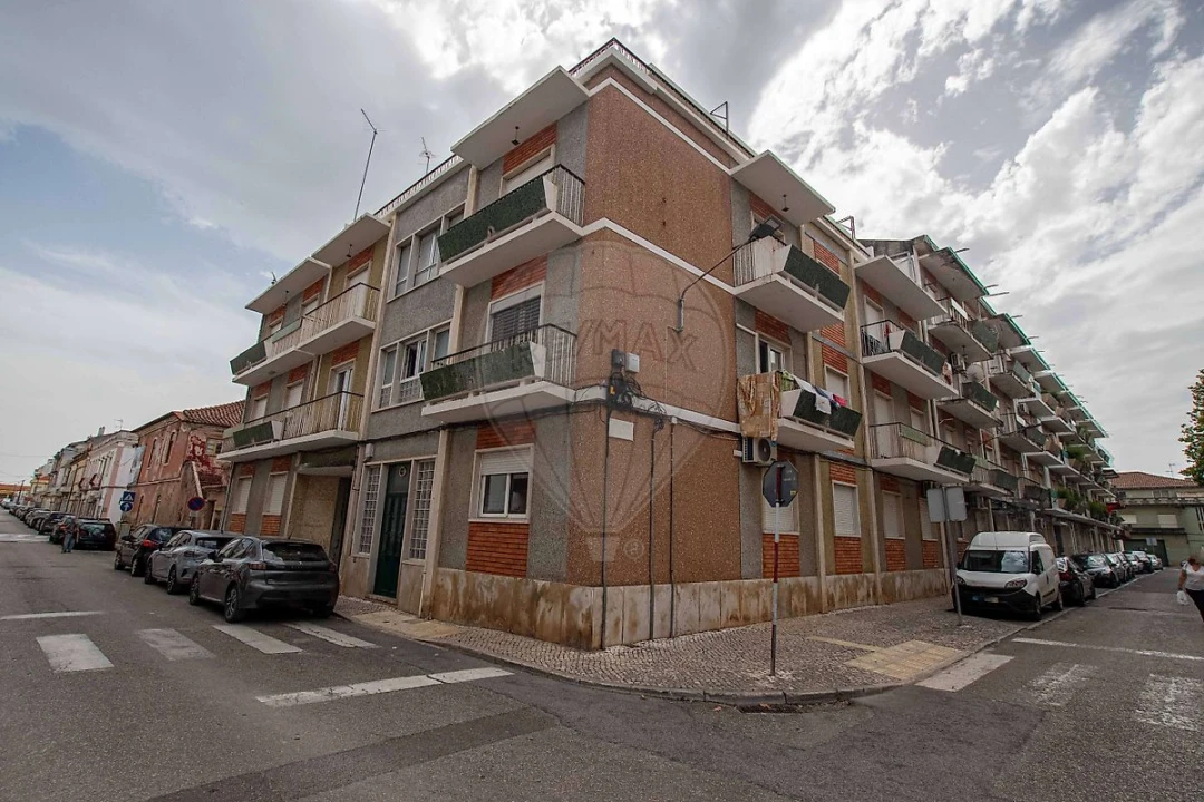 Apartamento T3 para Venda em São João Baptista Foto 4