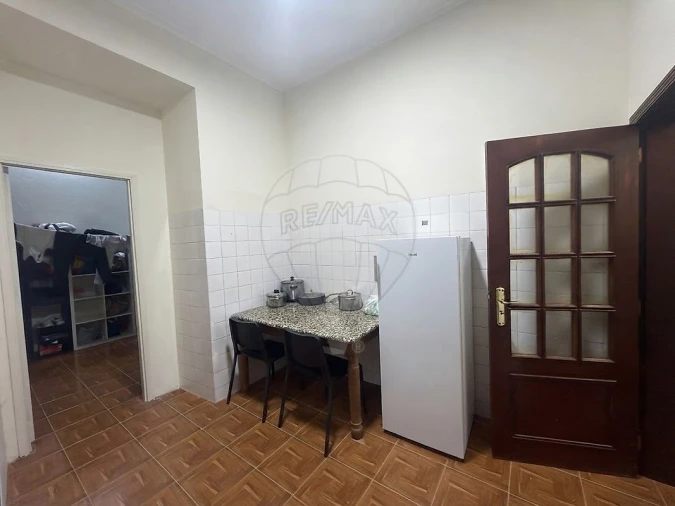 Apartamento T5 para Venda em Arroios Foto 9