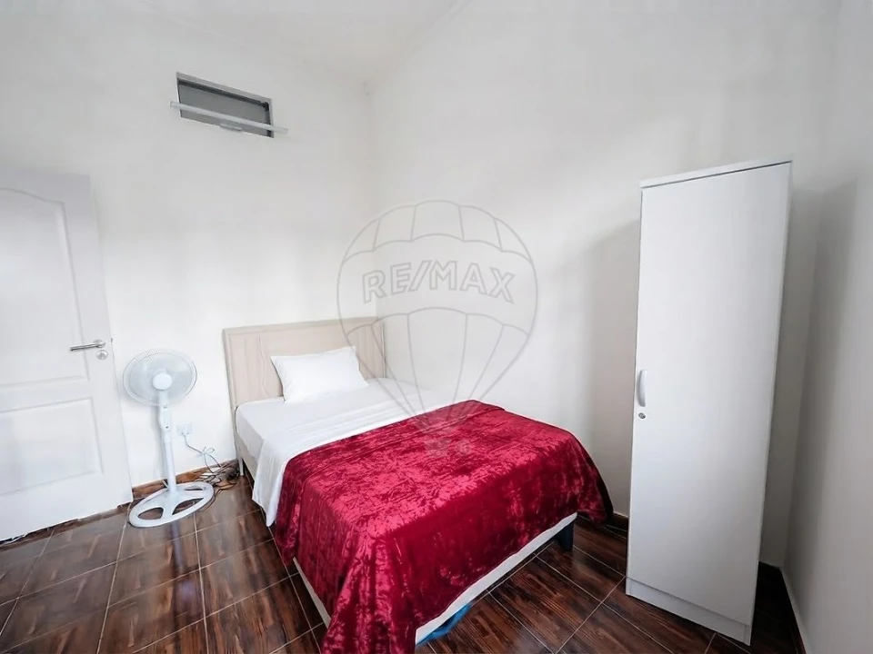 Apartamento T5 para Venda em Arroios Foto 2
