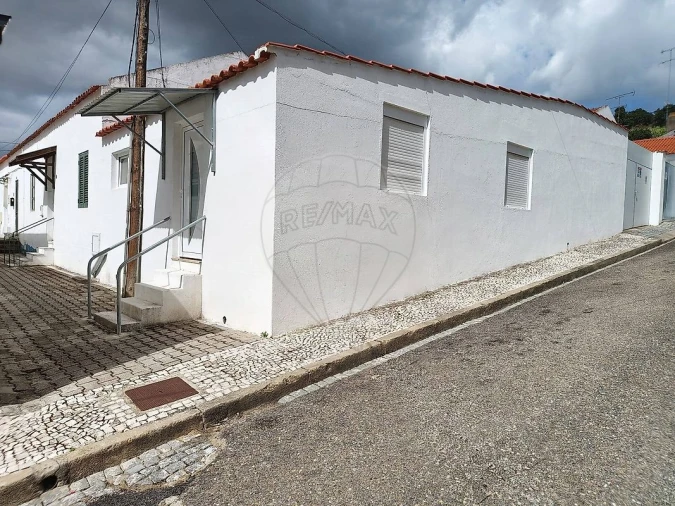 Moradia T3 para Venda em Coruche, Fajarda e Erra Foto 2
