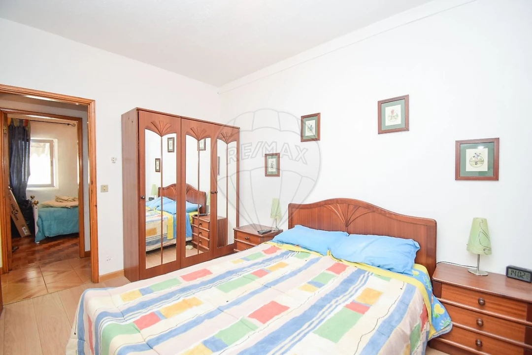 Apartamento T2 para Venda em Marvila Foto 7