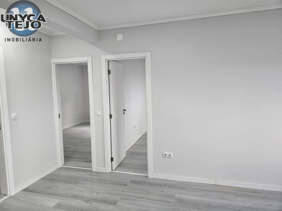 Apartamento T2 para Venda em Setubal (São Sebastião) Foto 11