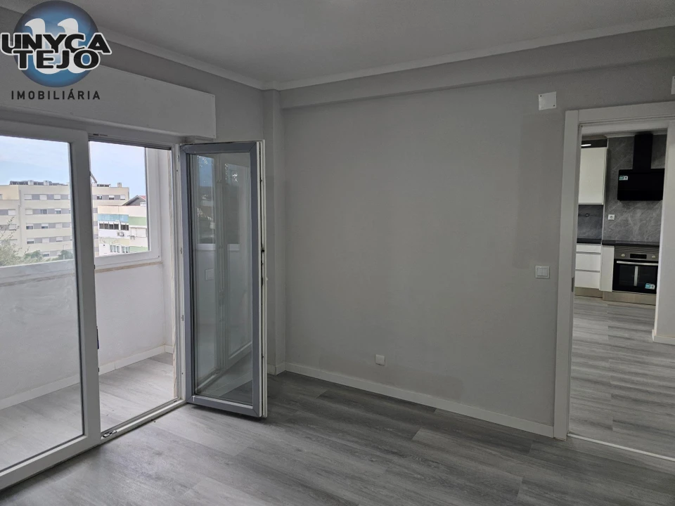 Apartamento T2 para Venda em Setubal (São Sebastião) Foto 19