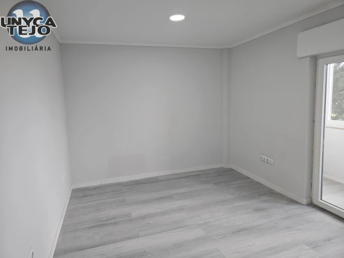 Apartamento T2 para Venda em Setubal (São Sebastião) Foto 18