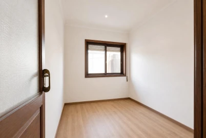 Moradia T4 para Venda em Mafamude e Vilar do Paraíso