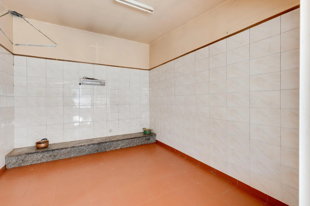 Moradia T4 para Venda em Arvore Foto 31